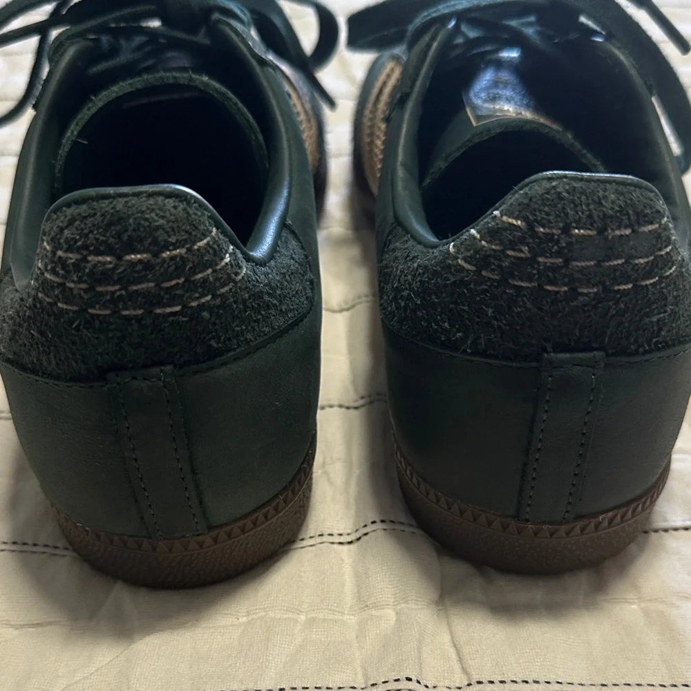 adidas Samba OG Sneakers in Mineral Green and Crystal Sand - Picture 5 of 12